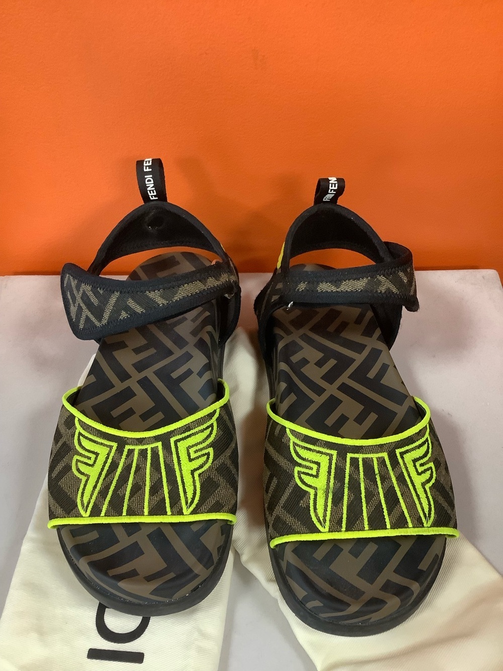 Fendi Monogram Flat Sandals - Picture 4 of 10